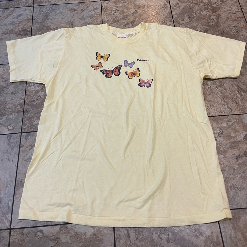 - VTG Single Stitch Yellow Made In Canada Men’s XL Stanfields T-shirt